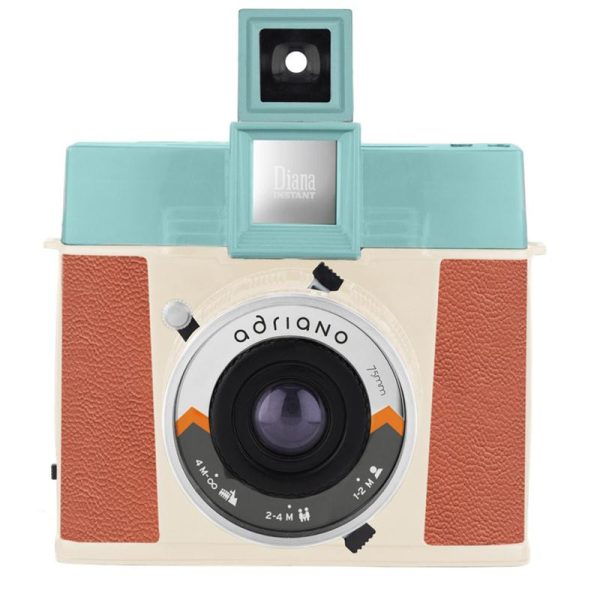 may anh chup in lien lomography diana instant square deluxe kit mau adriano