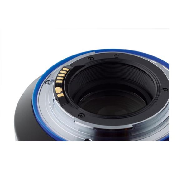 ong kinh zeiss milvus 135mm f2 ze for canon3